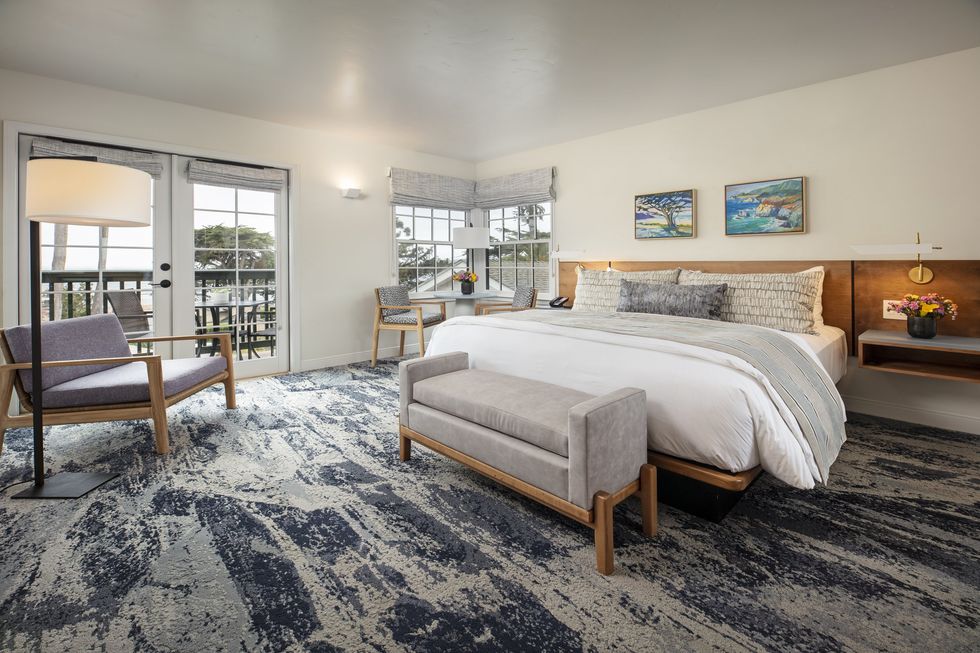 https://www.7x7.com/media-library/beachy-vibes-and-ocean-views-continue-in-carmel-beach-hotel-s-plush-26-guest-rooms.jpg?id=35641401&width=980