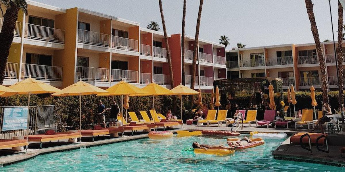 Saguaro Palm Springs Social Club: For folks who like to party poolside
