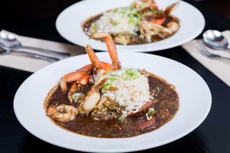 chef brenda buenviaje s cajun style seafood gumbo 7x7 bay area